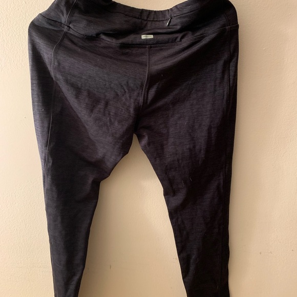 Black leggings - Picture 2 of 3